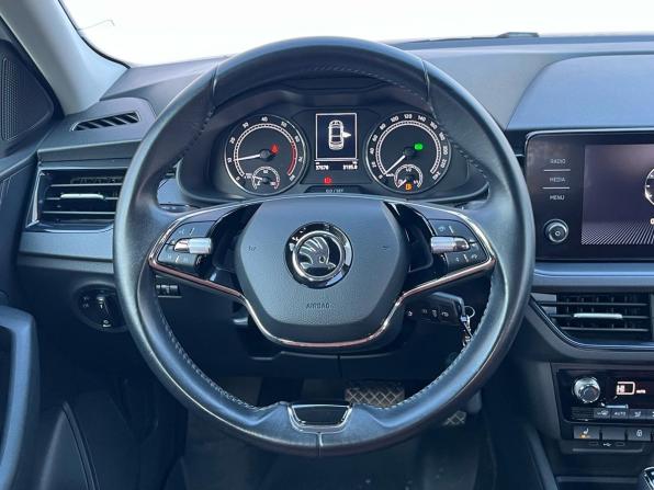 Skoda Rapid II с пробегом 2021 года, цена 2 050 000 рублей, 37678 км, лифтбек, Автокод Объявления