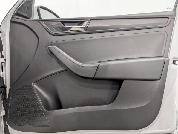 Skoda Rapid II с пробегом 2021 года, цена 1 225 000 рублей, 171122 км, лифтбек, Автокод Объявления