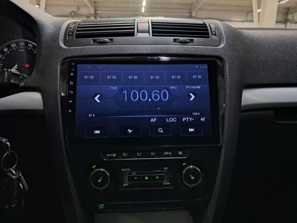 Skoda Octavia II (A5) Рестайлинг с пробегом 2011 года, цена 790 000 рублей, 232061 км, лифтбек, Автокод Объявления