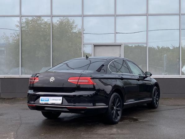 Volkswagen Passat B8 с пробегом 2015 года, цена 1 699 000 рублей, 101855 км, седан, Автокод Объявления