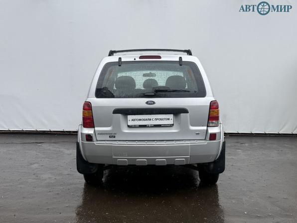 Ford Maverick III с пробегом 2005 года, цена 575 000 рублей, 298257 км, внедорожник, Автокод Объявления