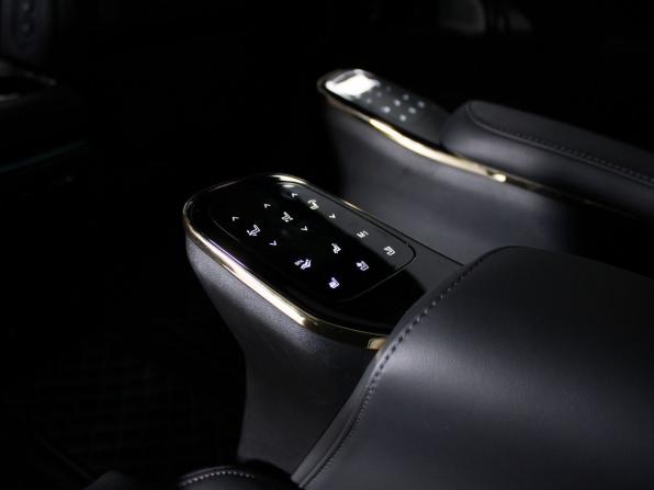 GAC M8 с пробегом 2024 года, цена 4 349 000 рублей, 37450 км, минивэн, Автокод Объявления