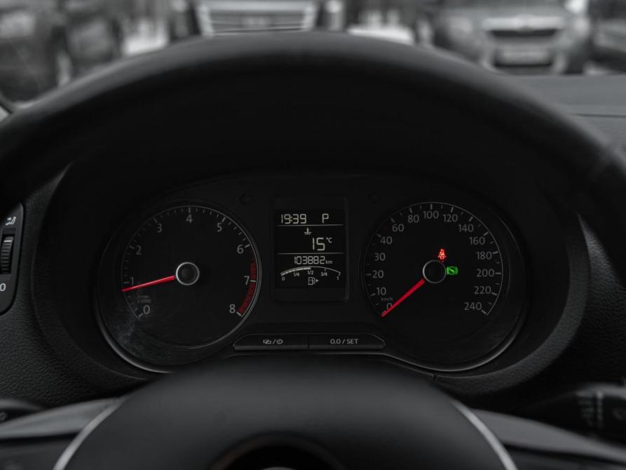 Volkswagen Polo V Рестайлинг Санкт-Петербург  - изображение 5