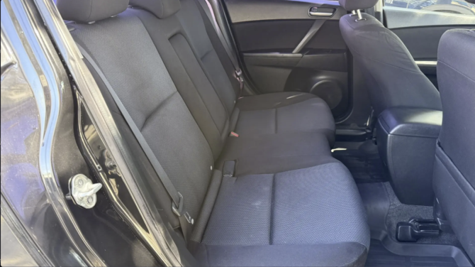 Mazda 3 II (BL) с пробегом 2011 года, цена 860 000 рублей, 208000 км, хэтчбек, Автокод Объявления