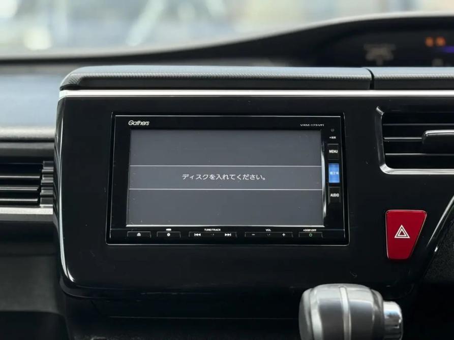 Honda Stepwgn V Рестайлинг Новосибирск  - изображение 18