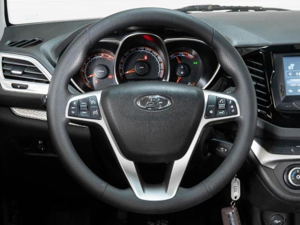 Lada (ВАЗ) Vesta I с пробегом 2018 года, цена 1 219 000 рублей, 110598 км, универсал, Автокод Объявления
