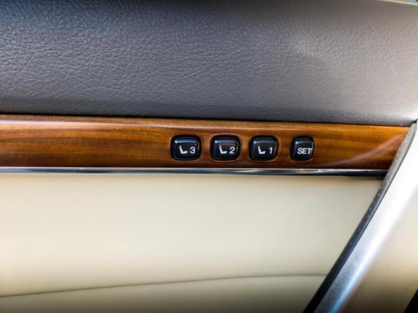 Toyota Land Cruiser 200 Series Рестайлинг 2 с пробегом 2016 года, цена 5 800 000 рублей, 140313 км, внедорожник, Автокод Объявления