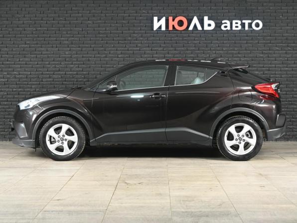 Toyota C-HR I с пробегом 2019 года, цена 1 940 000 рублей, 183308 км, внедорожник, Автокод Объявления