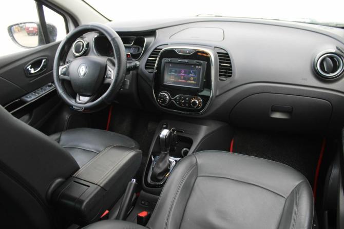 Renault Kaptur I с пробегом 2017 года, цена 1 390 000 рублей, 143000 км, внедорожник, Автокод Объявления