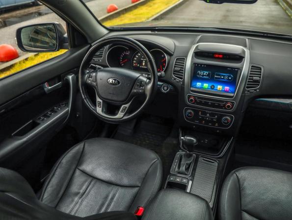 Kia Sorento II Рестайлинг с пробегом 2015 года, цена 1 879 000 рублей, 142000 км, внедорожник, Автокод Объявления