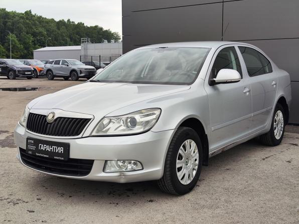 Skoda Octavia II (A5) Рестайлинг с пробегом 2009 года, цена 850 000 рублей, 131000 км, лифтбек, Автокод Объявления