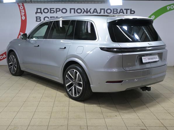 Li Auto (Lixiang) L9 I Рестайлинг с пробегом 2024 года, цена 7 890 000 рублей, 24210 км, внедорожник, Автокод Объявления