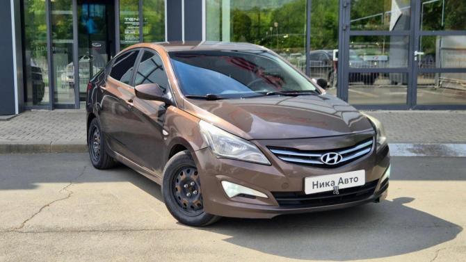 Hyundai Solaris I Рестайлинг с пробегом 2015 года, цена 950 000 рублей, 194625 км, седан, Автокод Объявления