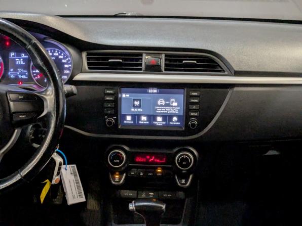 Kia Rio IV с пробегом 2018 года, цена 1 550 000 рублей, 76283 км, хэтчбек, Автокод Объявления