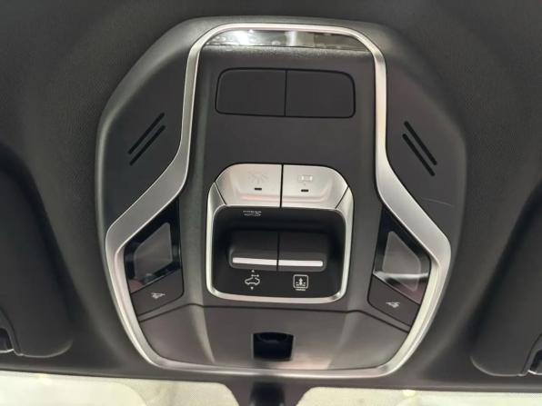 Geely Coolray I с пробегом 2023 года, цена 1 839 000 рублей, 34000 км, внедорожник, Автокод Объявления