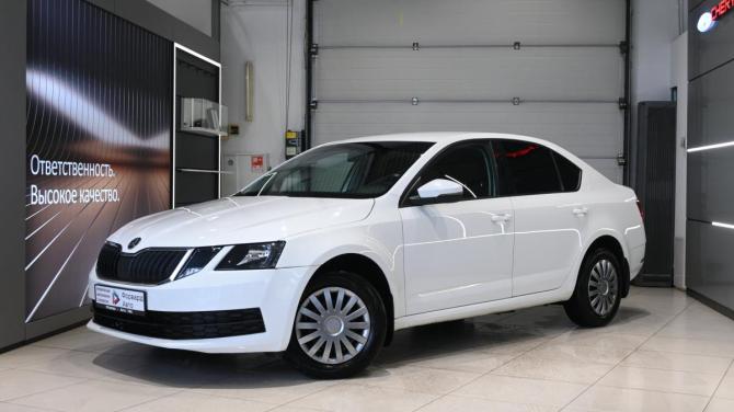Skoda Octavia III (A7) Рестайлинг с пробегом 2017 года, цена 1 495 000 рублей, 128961 км, лифтбек, Автокод Объявления
