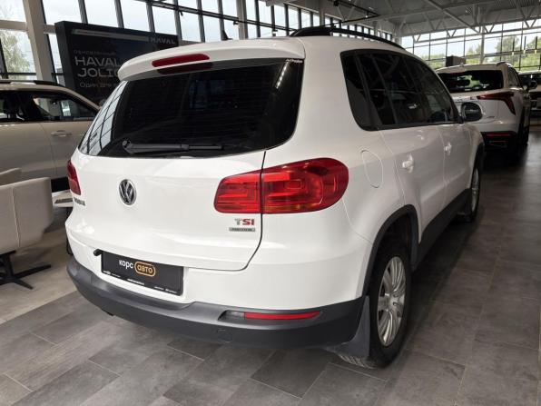 Volkswagen Tiguan I Рестайлинг с пробегом 2011 года, цена 1 049 000 рублей, 238311 км, внедорожник, Автокод Объявления