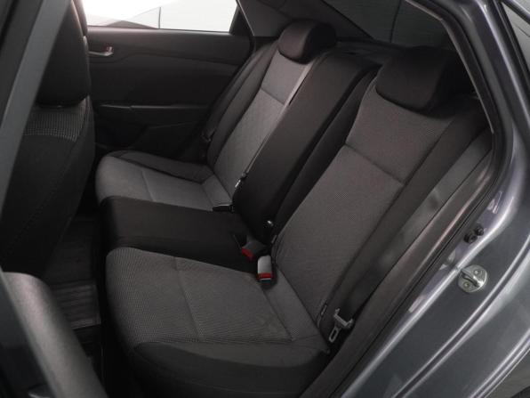 Hyundai Solaris II с пробегом 2019 года, цена 1 166 000 рублей, 259002 км, седан, Автокод Объявления
