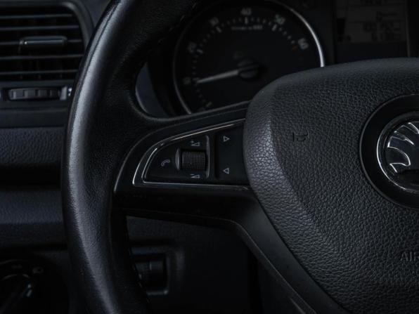 Skoda Fabia II Рестайлинг с пробегом 2013 года, цена 834 000 рублей, 100192 км, хэтчбек, Автокод Объявления
