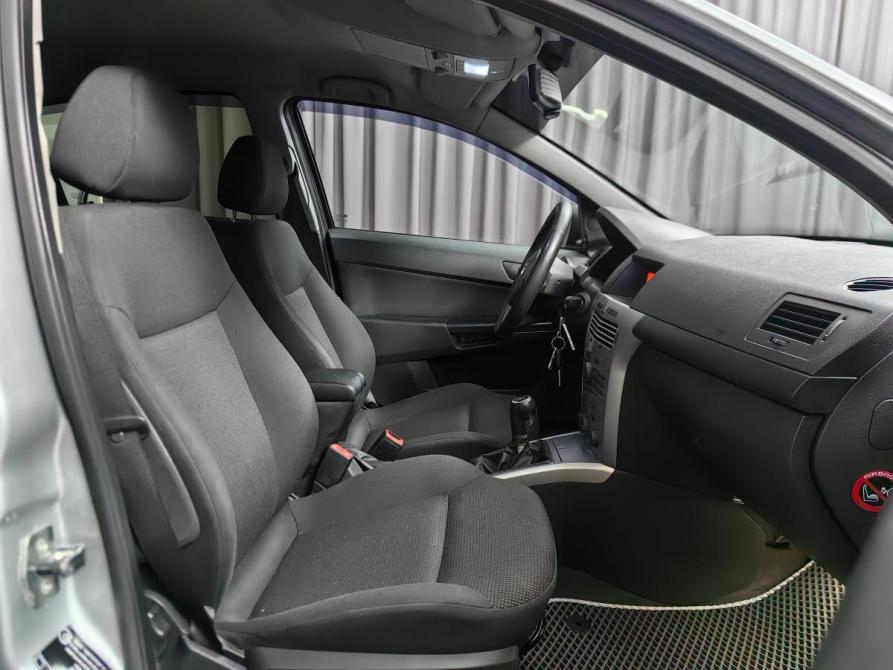 Opel Astra H Рестайлинг Москва  - изображение 8