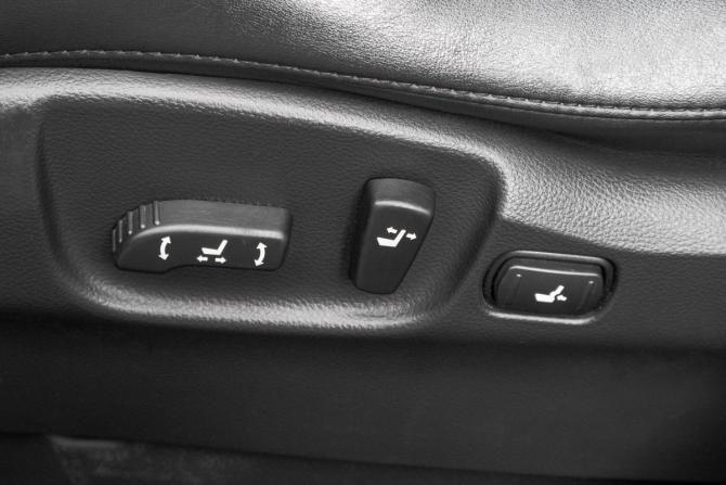 Infiniti FX I (S50) Рестайлинг с пробегом 2007 года, цена 1 549 000 рублей, 181000 км, внедорожник, Автокод Объявления