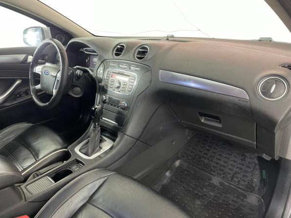 Ford Mondeo IV Рестайлинг с пробегом 2011 года, цена 632 000 рублей, 216303 км, седан, Автокод Объявления