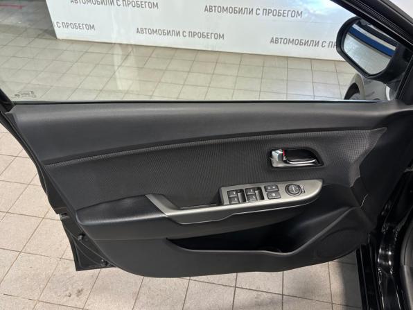 Kia Rio III Рестайлинг с пробегом 2015 года, цена 1 099 000 рублей, 99000 км, хэтчбек, Автокод Объявления