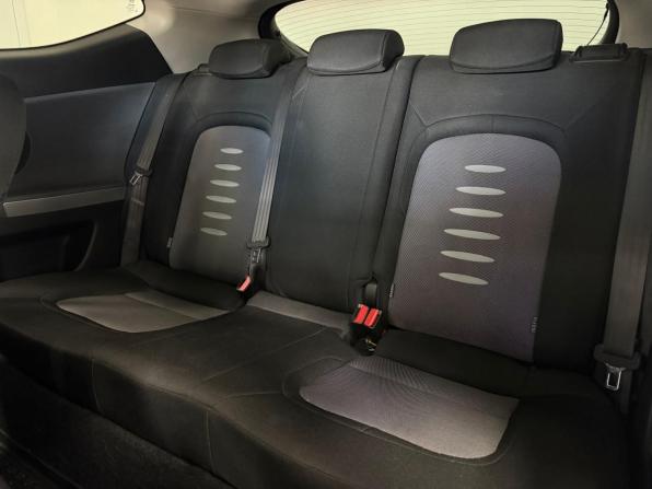 Kia Ceed II с пробегом 2013 года, цена 1 370 000 рублей, 71661 км, хэтчбек, Автокод Объявления