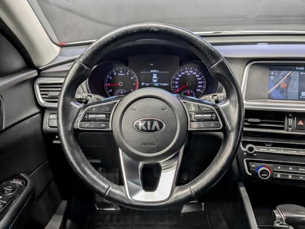 Kia Optima IV Рестайлинг с пробегом 2019 года, цена 2 060 000 рублей, 111354 км, седан, Автокод Объявления