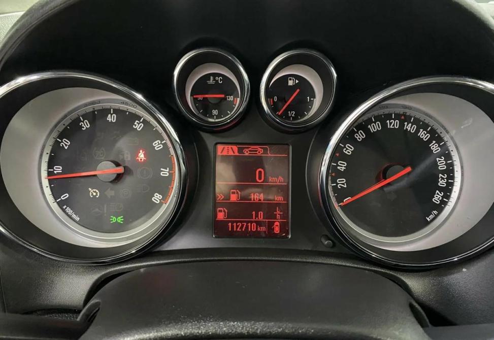 Opel Astra J Рестайлинг Набережные Челны  - изображение 10
