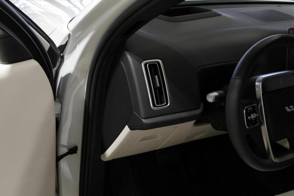 Li Auto (Lixiang) L9 I Рестайлинг Москва  - изображение 16