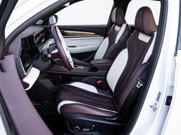 Geely Monjaro I с пробегом 2023 года, цена 3 097 000 рублей, 49894 км, внедорожник, Автокод Объявления