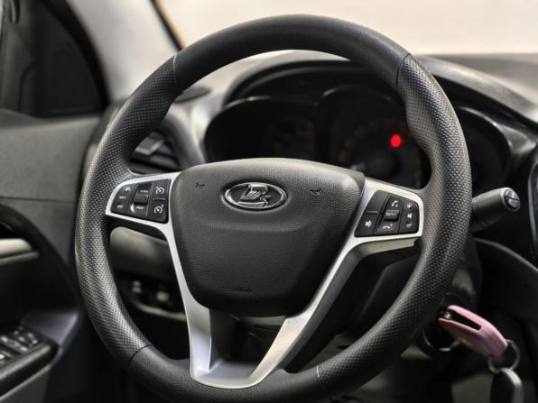 Lada (ВАЗ) Vesta I с пробегом 2018 года, цена 970 700 рублей, 62661 км, седан, Автокод Объявления