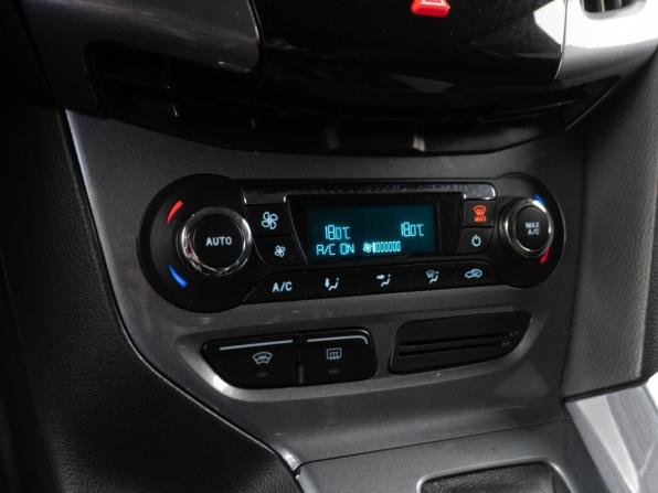 Ford Focus III с пробегом 2012 года, цена 1 070 000 рублей, 240624 км, хэтчбек, Автокод Объявления