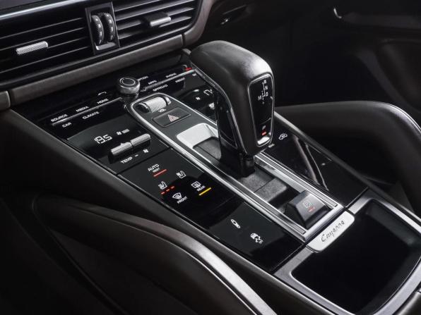 Porsche Cayenne III с пробегом 2021 года, цена 12 260 000 рублей, 33321 км, внедорожник, Автокод Объявления