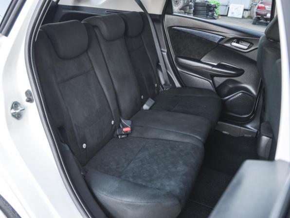 Honda Shuttle II Рестайлинг с пробегом 2019 года, цена 1 415 000 рублей, 190806 км, универсал, Автокод Объявления