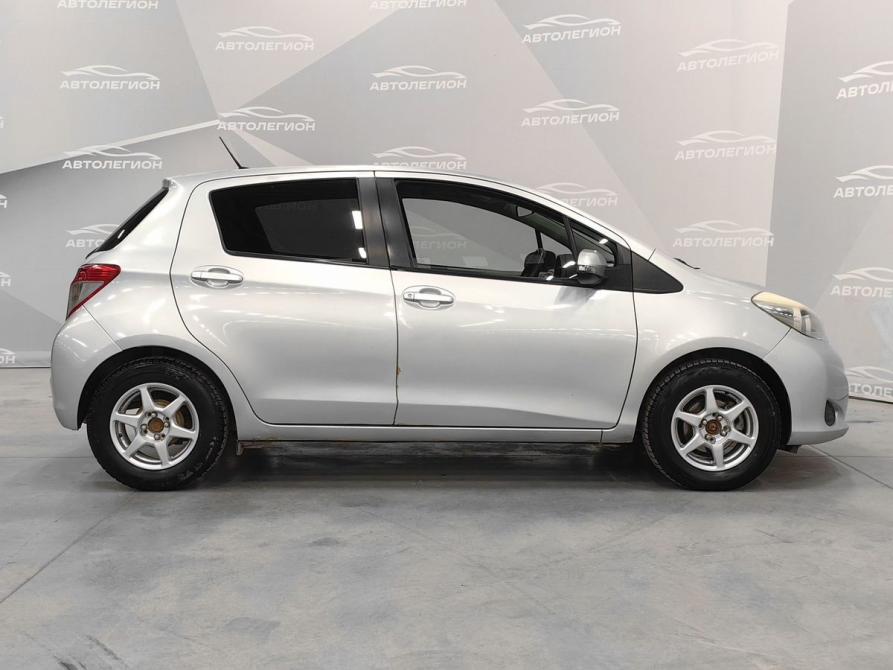 Toyota Vitz III (XP130) Новосибирск  - изображение 6