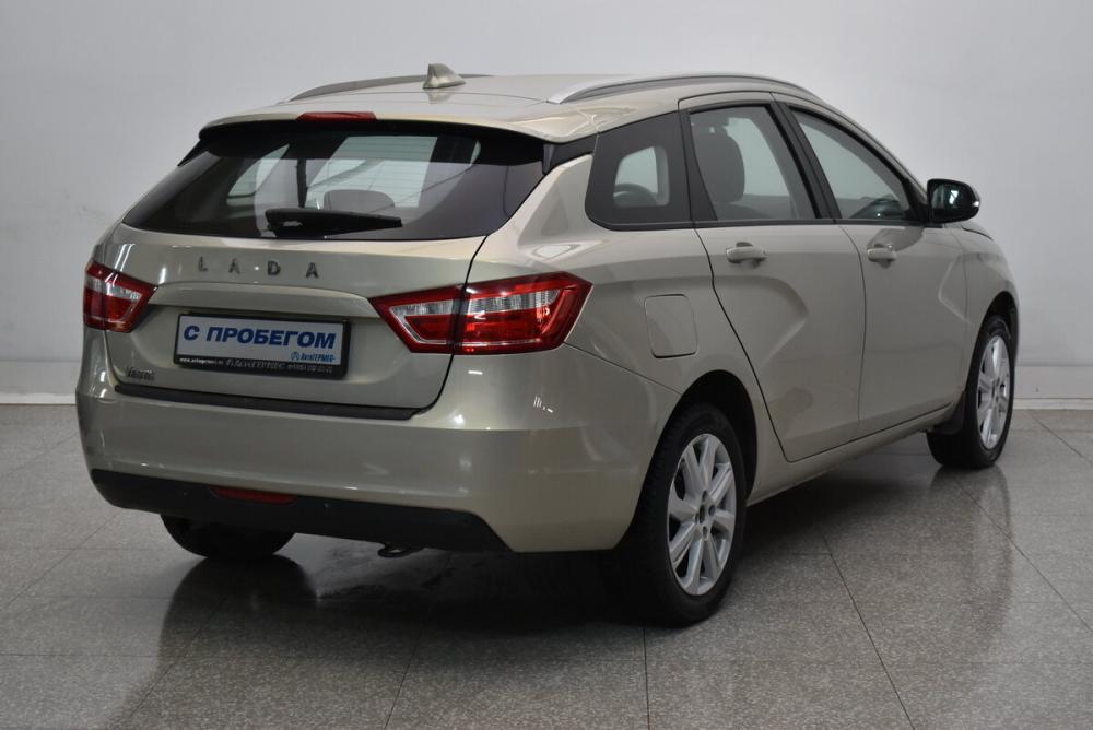 Lada (ВАЗ) Vesta I Москва  - изображение 4