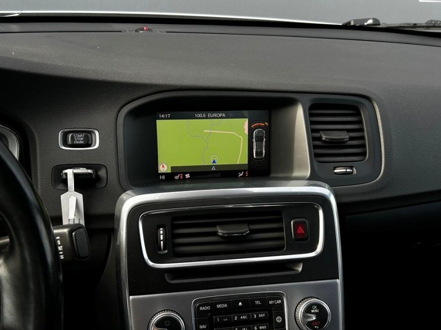 Volvo S60 II Рестайлинг Санкт-Петербург  - изображение 16