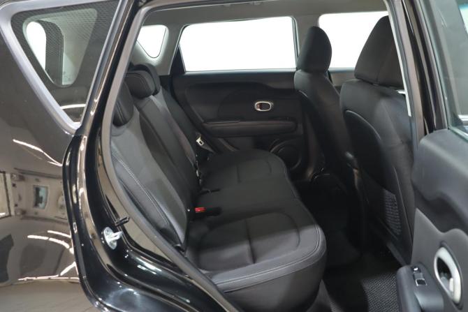 Kia Soul II Рестайлинг с пробегом 2017 года, цена 1 549 000 рублей, 75491 км, хэтчбек, Автокод Объявления