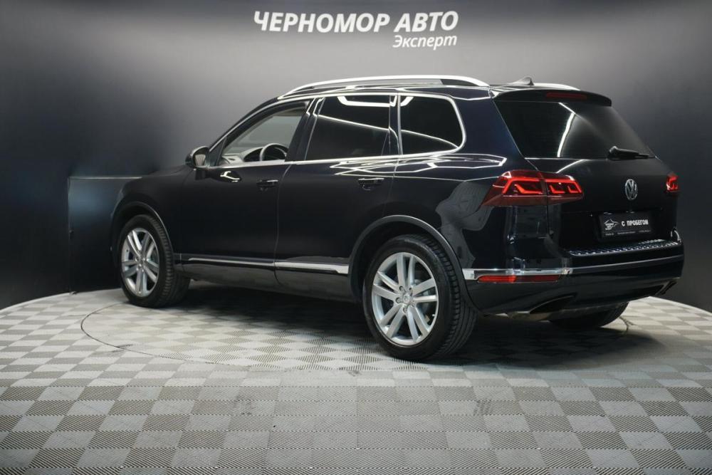 Volkswagen Touareg II Рестайлинг Крым  - изображение 3