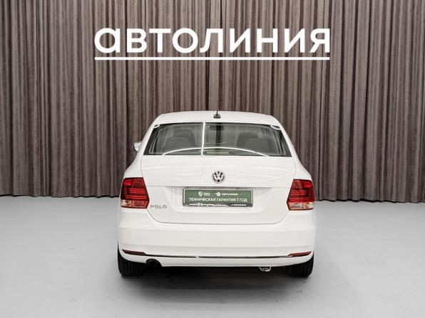 Volkswagen Polo V Рестайлинг с пробегом 2019 года, цена 850 000 рублей, 58000 км, седан, Автокод Объявления