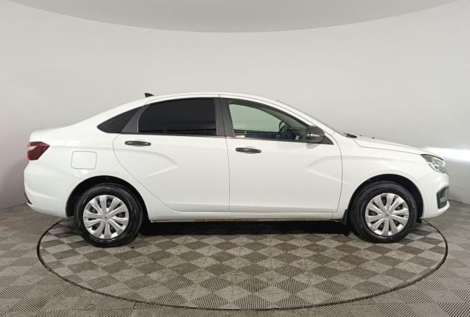 Lada (ВАЗ) Vesta I Рестайлинг (NG) с пробегом 2024 года, цена 1 250 000 рублей, 31702 км, седан, Автокод Объявления