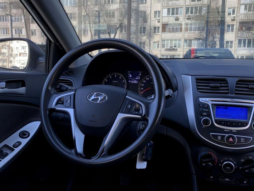 Hyundai Solaris I Самара  - изображение 12