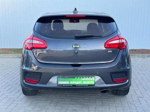 Kia Ceed II Рестайлинг с пробегом 2017 года, цена 1 245 000 рублей, 220000 км, хэтчбек, Автокод Объявления