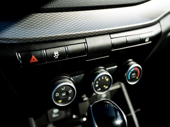 Lada (ВАЗ) Vesta I Рестайлинг (NG) с пробегом 2025 года, цена 1 290 000 рублей, 45000 км, седан, Автокод Объявления
