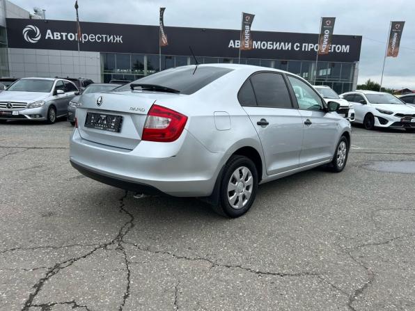 Skoda Rapid I с пробегом 2016 года, цена 639 000 рублей, 300829 км, лифтбек, Автокод Объявления