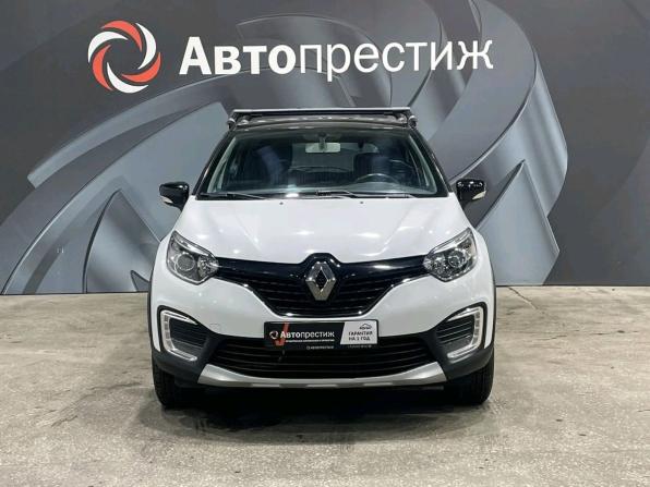 Renault Kaptur I с пробегом 2019 года, цена 1 475 000 рублей, 79000 км, внедорожник, Автокод Объявления