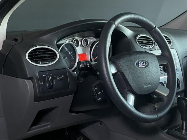 Ford Focus II Рестайлинг с пробегом 2011 года, цена 799 000 рублей, 211602 км, седан, Автокод Объявления