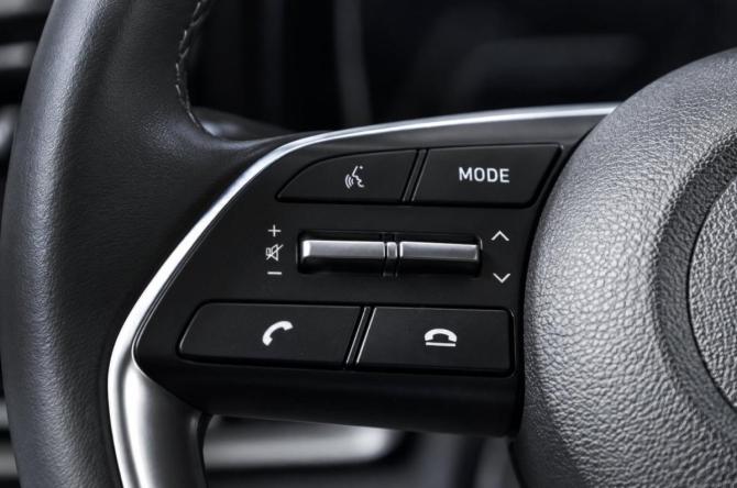 Hyundai Elantra VII (CN7) с пробегом 2020 года, цена 1 899 000 рублей, 28000 км, седан, Автокод Объявления
